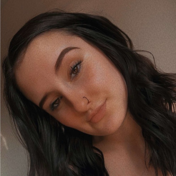 Meet the Posher Other - Meet your Posher, Kira